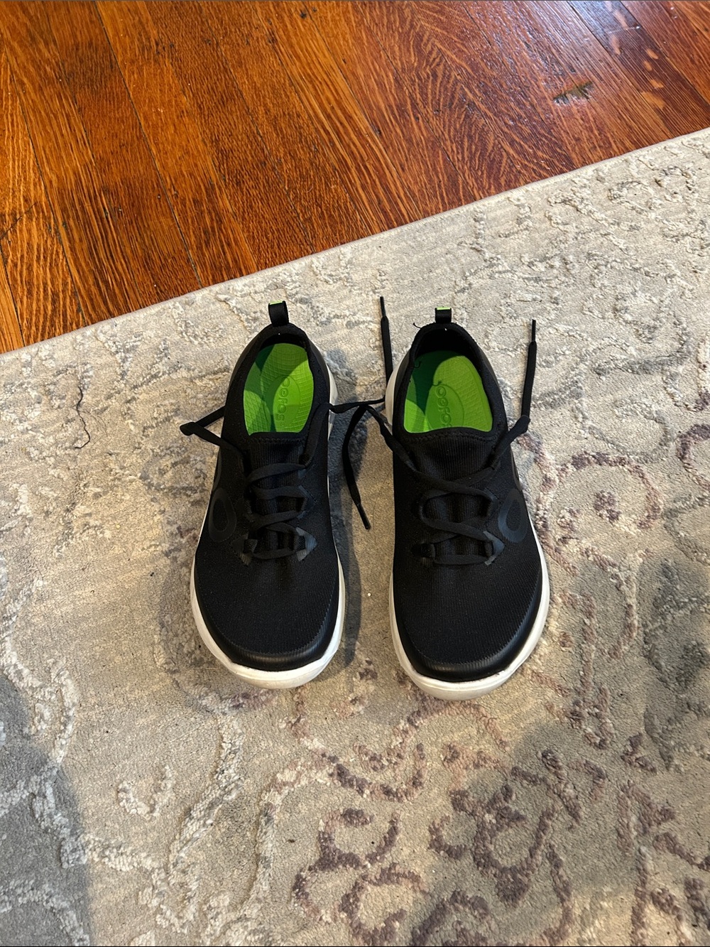 Oofos Black Athletic Sneakers with Green Insole